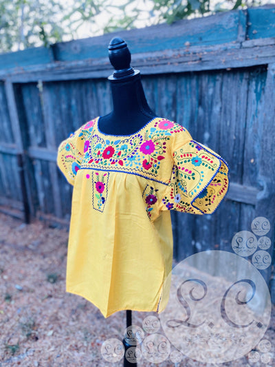 Blusa Mariposa Amarilla Bordada a mano colores alta calidad-Blouse-Le Catrina