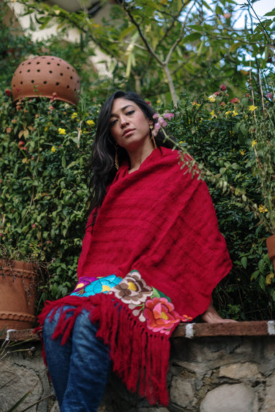 Rebozo Rojo Chiapas Flores Elegantes - Le Catrina